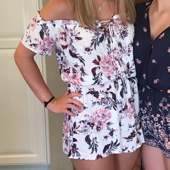 Kendall and Kylie Off the Shoulder Romper Lace Up Size Small from PacSun - Picture 1 of 3
